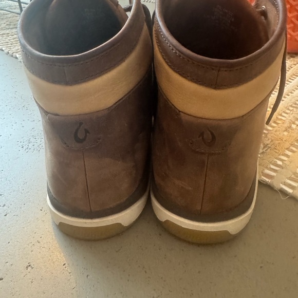 OluKai Men's Brown Leather Lace-Up Casual Boots - Picture 2 of 6